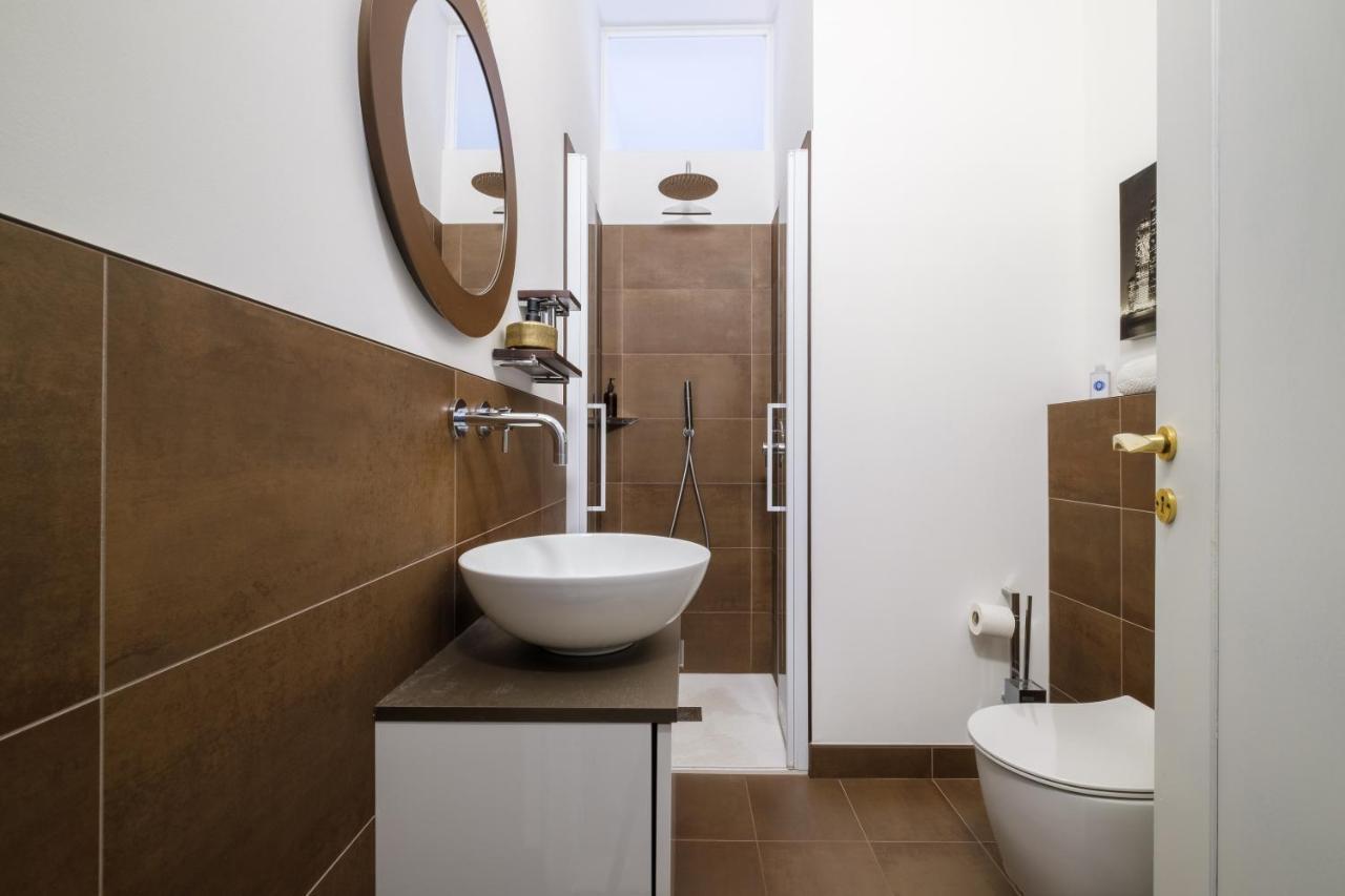Fabula Rooms 3 Suites With Private Bathroom ボローニャ エクステリア 写真