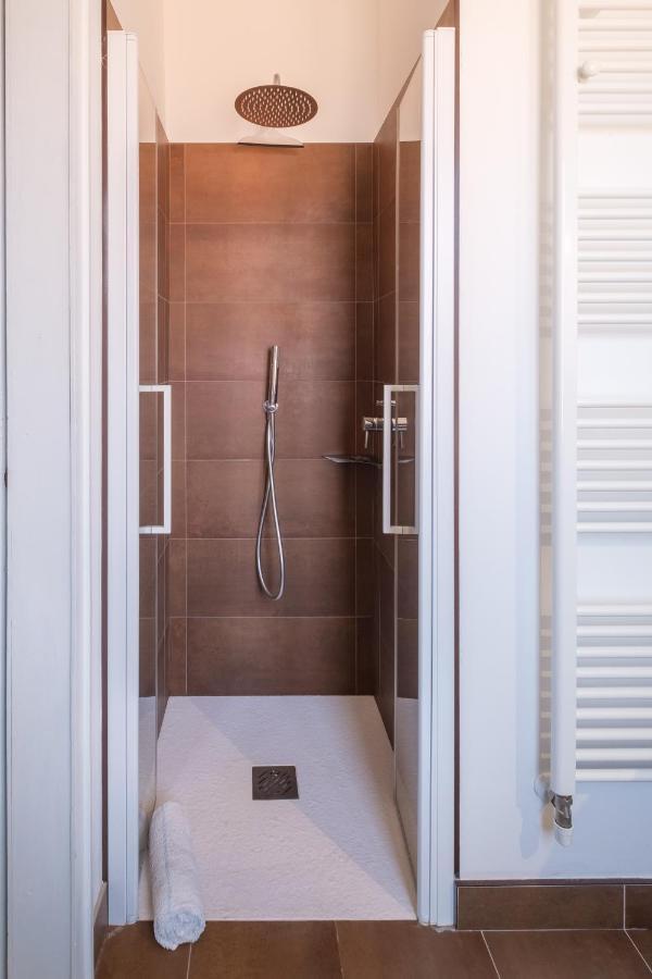 Fabula Rooms 3 Suites With Private Bathroom ボローニャ エクステリア 写真