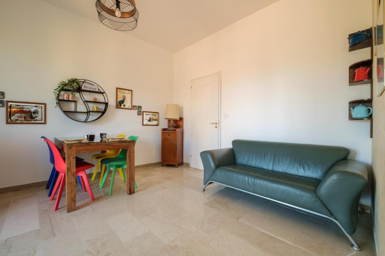 Fabula Rooms 3 Suites With Private Bathroom ボローニャ エクステリア 写真